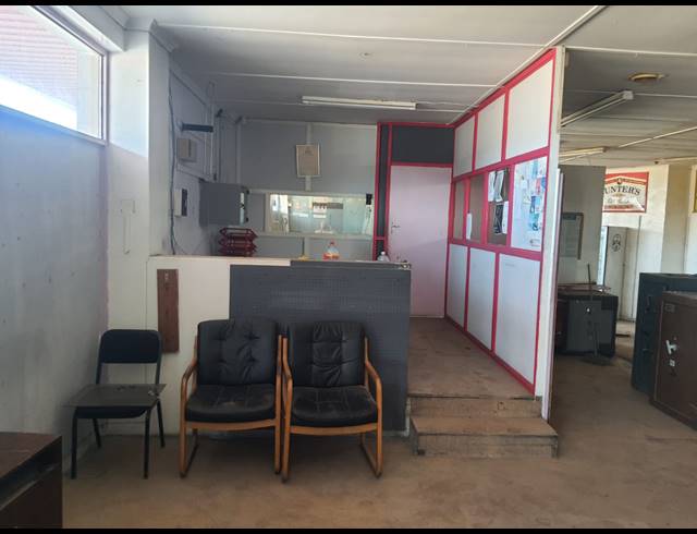 667M² BUILDING FOR SALE IN CANNON HILL